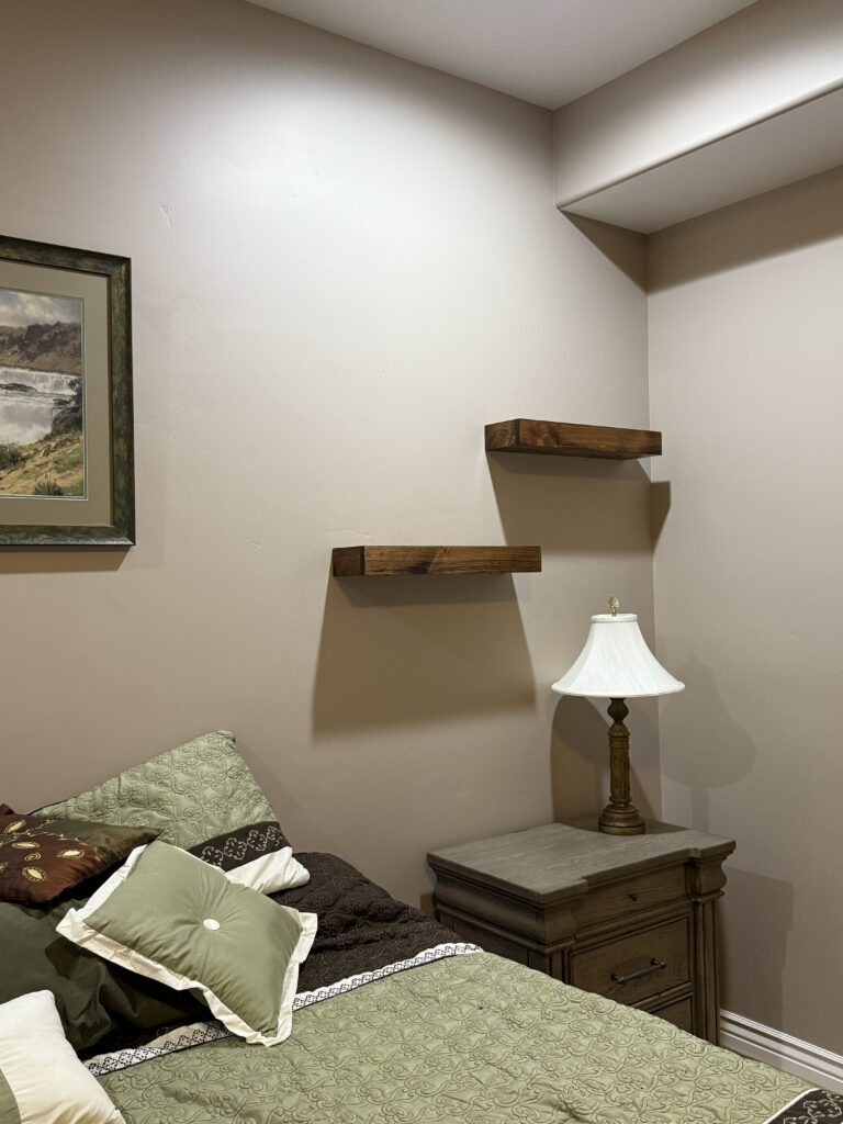 Hanging help and Handyman services in Salt Lake City and in Utah